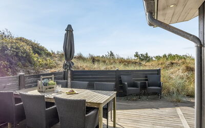 Elna - 400M from the Sea