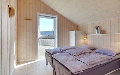 Ulf - 100M from the Sea