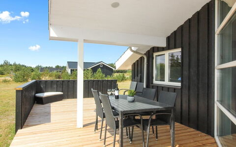 Mayke - 900M from the Sea: Decke, Flooring, Interior Design, Fussboden, Verbundwerkstoff, Möbel, Resort, Hotel, Design, Daylighting