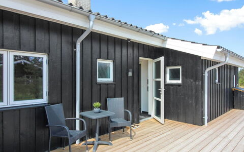 Mayke - 900M from the Sea: Decke, Flooring, Interior Design, Fussboden, Verbundwerkstoff, Möbel, Resort, Hotel, Design, Daylighting
