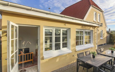Adelina - 500M from the Sea: Haus, Zuhause, Dach, Hütte, Grundstueck, Estate, Bauernhaus, Dorf, Bauernhof