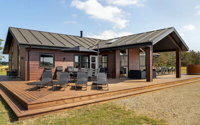 Moreen - 1.5Km from the Sea