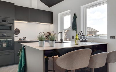 Moreen - 1.5Km from the Sea