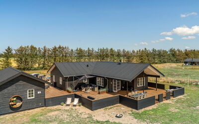 Taija - 1.5Km from the Sea