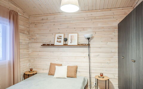 Villa Rukan Kesäniemi: Flooring, Interior Design, Möbel, Holz, Fussboden, Schlafzimmer, Decke, Holzboden, Bett, Beleuchtung