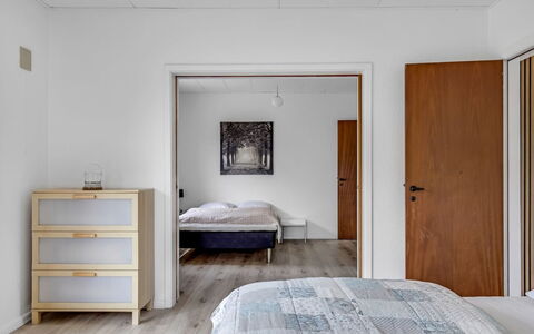 Solmaz - 3.5Km from the Sea: Bett, Flooring, Interior Design, Schlafzimmer, Fussboden, Wand, Möbel, Holz, Bettdecke, Bedding