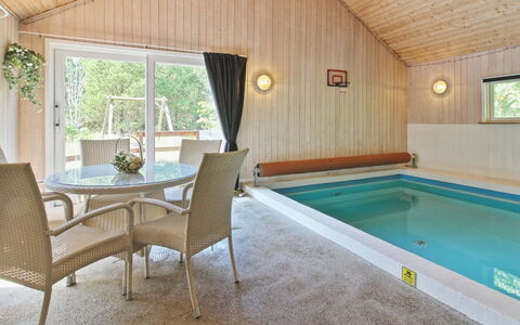 Thordo - 2.4Km from the Sea: Dachdecken, Hütte, Haus, Dach, Zuhause, Bauernhaus, Hütte, Estate, Dorf