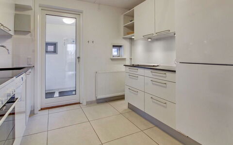 Daya - 2.3Km from the Sea: Flooring, Interior Design, Fussboden, Decke, Küchengerät, Major Appliance, Küche, Countertop, Cabinetry, Zimmer