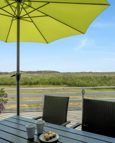 Chrisse - 550M from the Sea