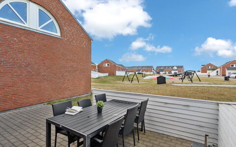 Iffuer - 2.3Km from the Sea: Möbel, Interior Design, Stuhl, Flooring, Tabelle, Resort, Fussboden, Decke, Zimmer, Eco Hotel