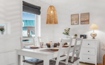 Anelia - 2.3Km from the Sea