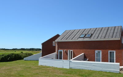 Anelia - 2.3Km from the Sea