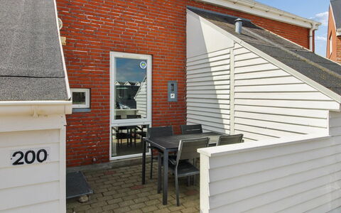Nayana - 2.3Km from the Sea: Schwimmbad, Resort, Eco Hotel, Schatten, Hotel, Landscaping, Villa, Ferienort, Balkon