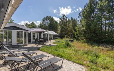 Henriethe - 1.1Km from the Sea