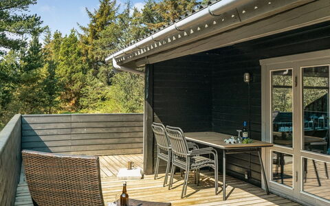 Herborg - 1Km from the Sea: Dach, Haus, Wohngebiet, Zuhause, Estate, Hütte, Design