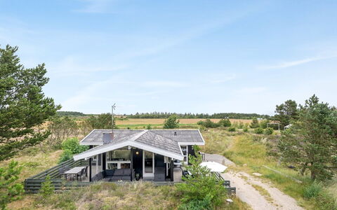Ruzica - 3.9Km from the Sea: Dachdecken, Hütte, Haus, Dach, Zuhause, Bauernhaus, Hütte, Estate, Dorf