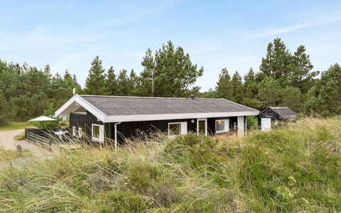 Ruzica - 3.9Km from the Sea: Dachdecken, Hütte, Haus, Dach, Zuhause, Bauernhaus, Hütte, Estate, Dorf