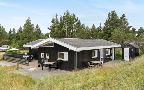 Ruzica - 3.9Km from the Sea: Dachdecken, Hütte, Haus, Dach, Zuhause, Bauernhaus, Hütte, Estate, Dorf