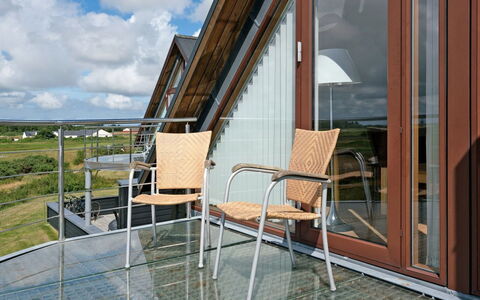 Merisa - 2.5Km from the Sea: Stuhl, Hartholz, Holzbeize, Holzboden, Daylighting, Eco Hotel, Balkon, Gartenmöbel, Deck, Aluminium
