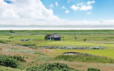 Merisa - 2.5Km from the Sea