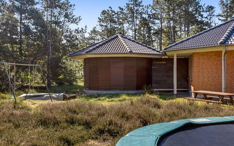 Agusta - 1.1Km from the Sea: Dach, Haus, Wohngebiet, Zuhause, Estate, Hütte, Design