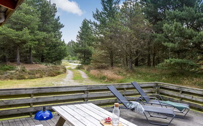 Falki - 2.5Km from the Sea