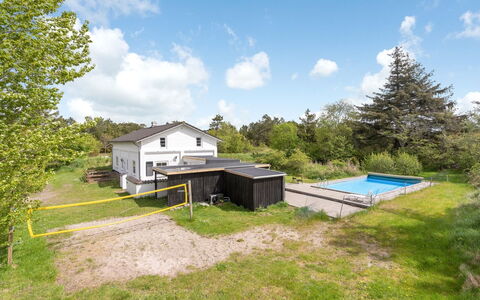 Rea - 5Km from the Sea: Estate, Hütte, Landscaping, Bauernhaus, Hinterhof, Schwimmbad