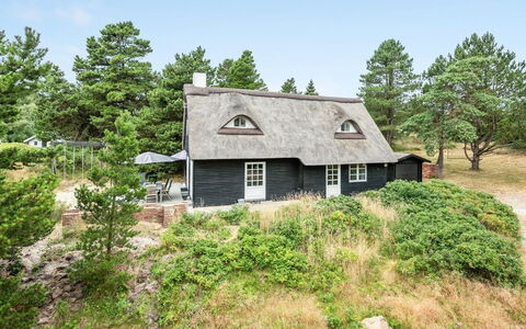Risto - 2.3Km from the Sea