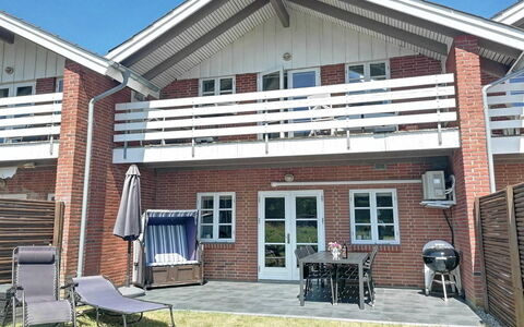 Alfkil - 2.3Km from the Sea: Dach, Haus, Wohngebiet, Zuhause, Estate, Hütte, Design