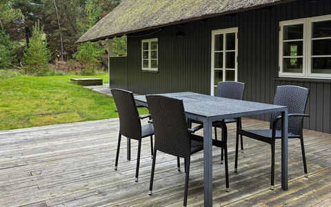 Volmar - 3.5Km from the Sea: Schwimmbad, Gebirge, Eco Hotel, Resort, Estate, Senke, Villa, Landscaping, Ferienort, Hinterhof
