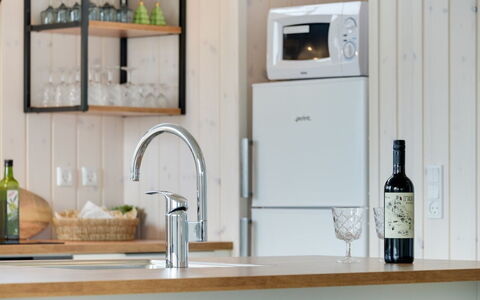 Gubbe - 500M from the Sea: Interior Design, Holz, Countertop, Küche, Küchengerät, Beleuchtung, Cabinetry, Flooring, Möbel, Armatur
