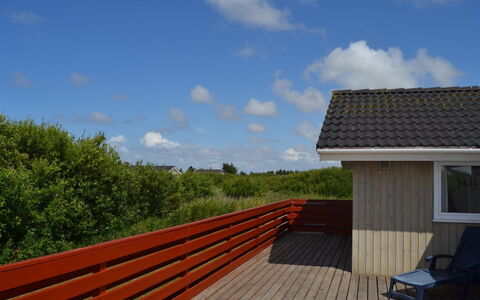 Arnkil - 700M from the Sea: Strauch, Urban Design, Ground, Backstein, Wohnung, Estate, Mauerwerk, Balkon, Landscaping