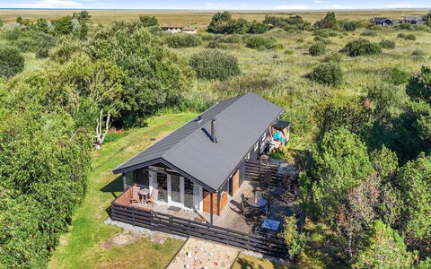 Gro - 1.6Km from the Sea