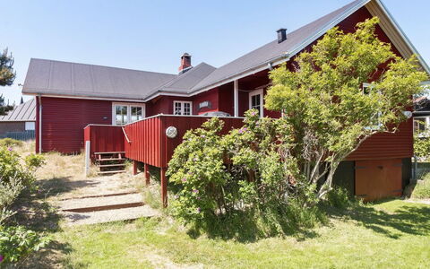 Ahnandia - 500M from the Sea: Haus, Dach, Zuhause, Hütte, Schuppen, Gartenbauten, Abstellgleis, Garten, Blockhaus, Hütte