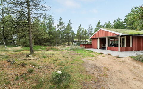 Nandolf - 3.5Km from the Sea: Gras, Haus, Dach, Zuhause, Hütte, Strauch, Grundstueck, Ländliches Gebiet, Bauernhaus, Ground