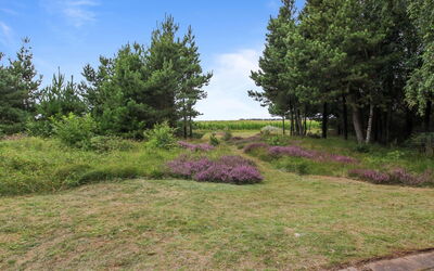 Anna - 1Km from the Sea