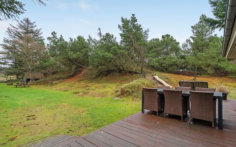 France - 1.1Km from the Sea: Dach, Grundstueck, Hütte, Zuhause, Ländliches Gebiet, Schuppen, Abstellgleis, Gartenbauten, Blockhaus, Hütte