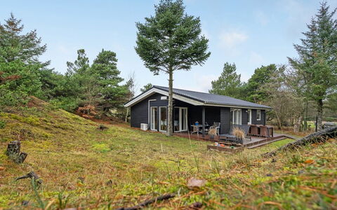 France - 1.1Km from the Sea: Dach, Grundstueck, Hütte, Zuhause, Ländliches Gebiet, Schuppen, Abstellgleis, Gartenbauten, Blockhaus, Hütte