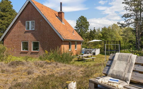 Ridir - 3.5Km from the Sea: Dachdecken, Hütte, Haus, Dach, Zuhause, Bauernhaus, Hütte, Estate, Dorf