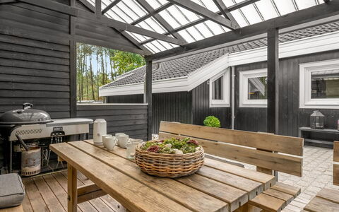 Jensen - 700M to the Fjord: Holz, Decke, Fussboden, Verbundwerkstoff, Deck, Planke, Hartholz, Holzbeize, Veranda, Outdoor Struktur