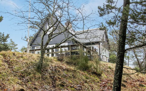 Kanutte - 400M from the Sea: Holz, Haus, Hütte, Zuhause, Ländliches Gebiet, Zweig, Bauernhaus, Estate, Wald, Abstellgleis