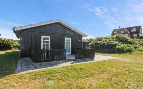 Dragan - 350M from the Sea: Dachdecken, Hütte, Haus, Dach, Zuhause, Bauernhaus, Hütte, Estate, Dorf
