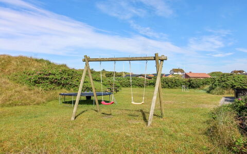 Dragan - 350M from the Sea: Dachdecken, Hütte, Haus, Dach, Zuhause, Bauernhaus, Hütte, Estate, Dorf