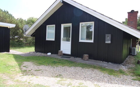 Egbert - 900M from the Sea: Haus, Dach, Zuhause, Hütte, Schuppen, Gartenbauten, Abstellgleis, Garten, Blockhaus, Hütte