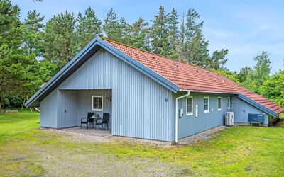 Gunvald - 2Km to the Fjord