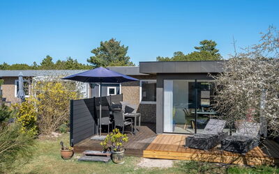 Clemence - 900M from the Sea