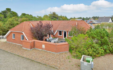 Partenij - 1Km from the Sea: Dachdecken, Hütte, Haus, Dach, Zuhause, Bauernhaus, Hütte, Estate, Dorf