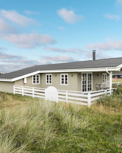 Dortea - 600M from the Sea