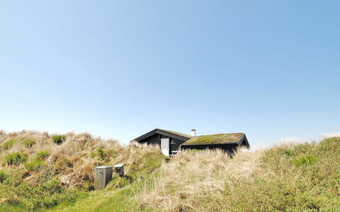 Herfrith - from the Sea: Strauch, Urban Design, Ground, Backstein, Wohnung, Estate, Mauerwerk, Balkon, Landscaping