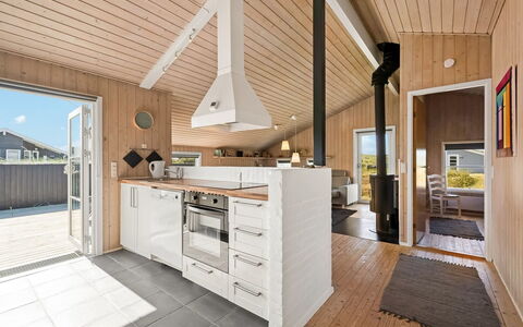 Hjalma - from the Sea: Flooring, Holz, Fussboden, Decke, Holzboden, Küche, Interior Design, Countertop, Cabinetry, Zuhause